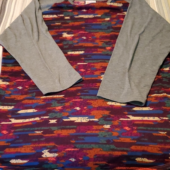 LuLaRoe Randy top - Picture 4 of 8